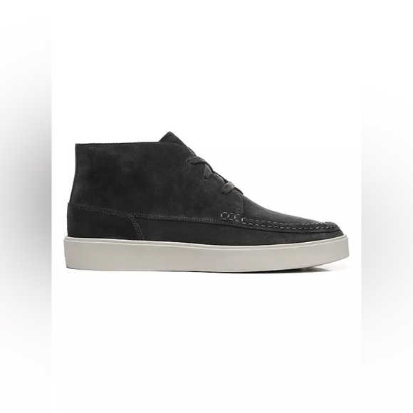 Vince
Men\'s Tacoma Chukka Sneakers main image 12
